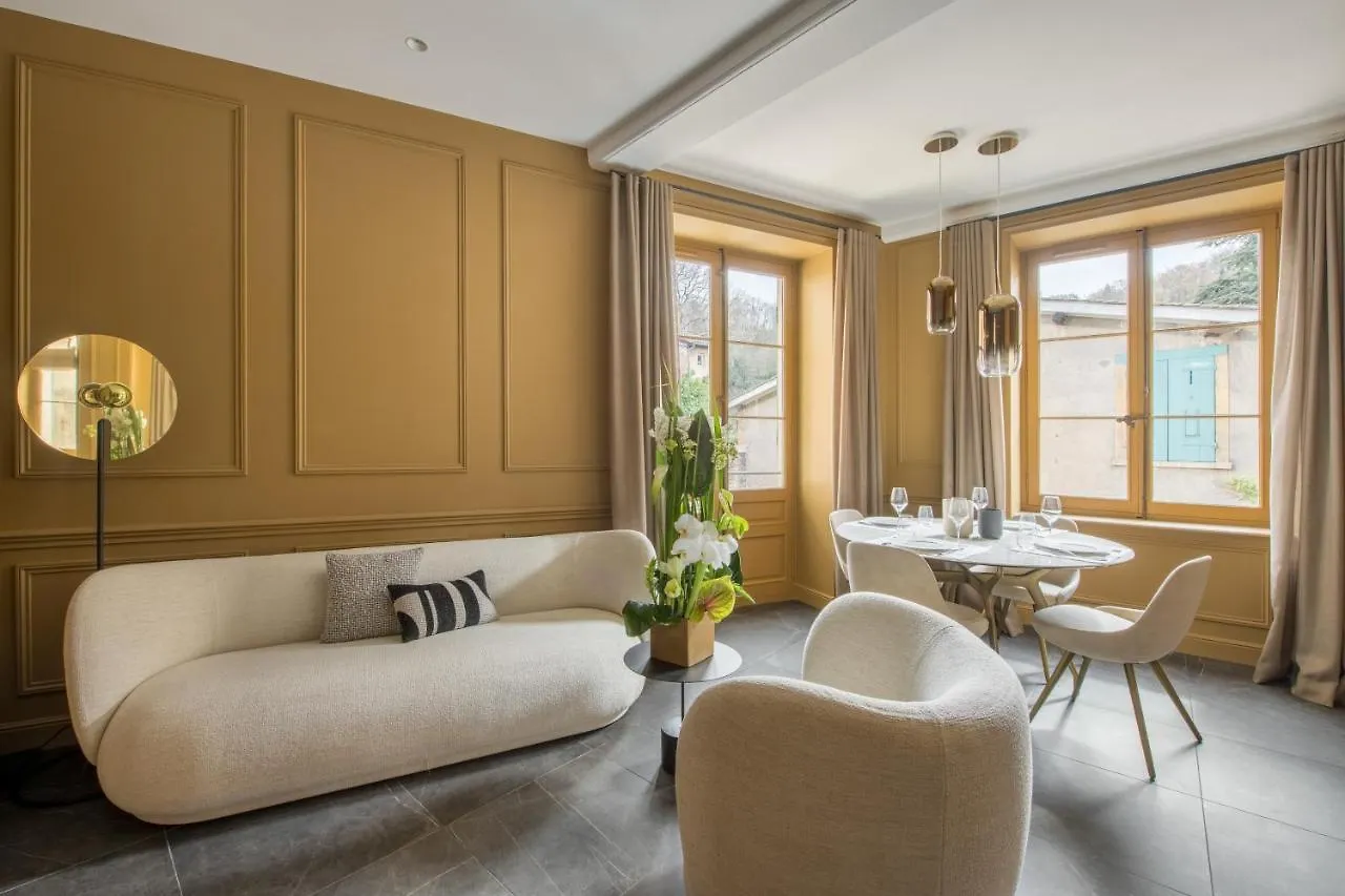 Apartment Les Suites De L'Ile Barbe Lyon France